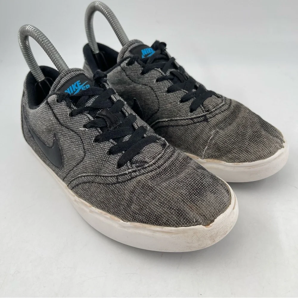 Nike Unisex Kids SB Black White Check Canvas Shoe Lace Up Sneaker - Size 5.5 Y